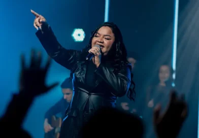 Cantora amazonense Angelina Martins lança “Caminhando com Jesus” em Manaus e celebra novo capítulo na música gospel